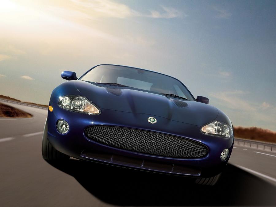  Jaguar XKR Coupe Victory Edition 2006 года  (фото 2 из 3)